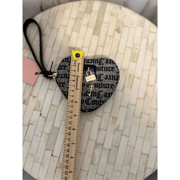 Juicy Couture Allover Print Logo Heart Wristlet Wallet - Picture 7 of 9